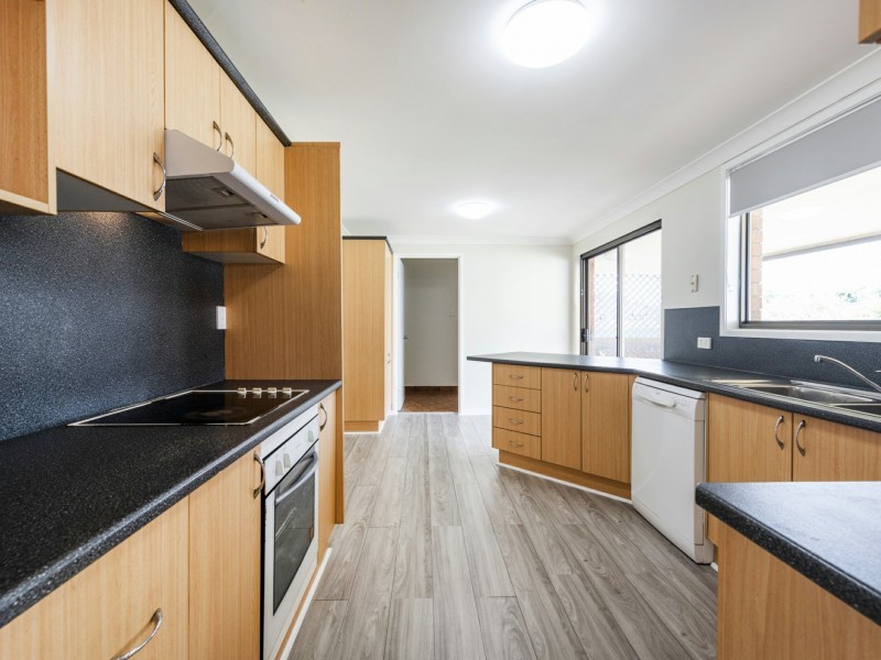 25 Ballanda Cres, Iluka NSW 2466