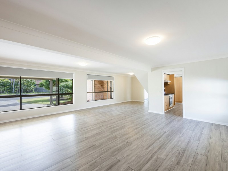 25 Ballanda Cres, Iluka NSW 2466