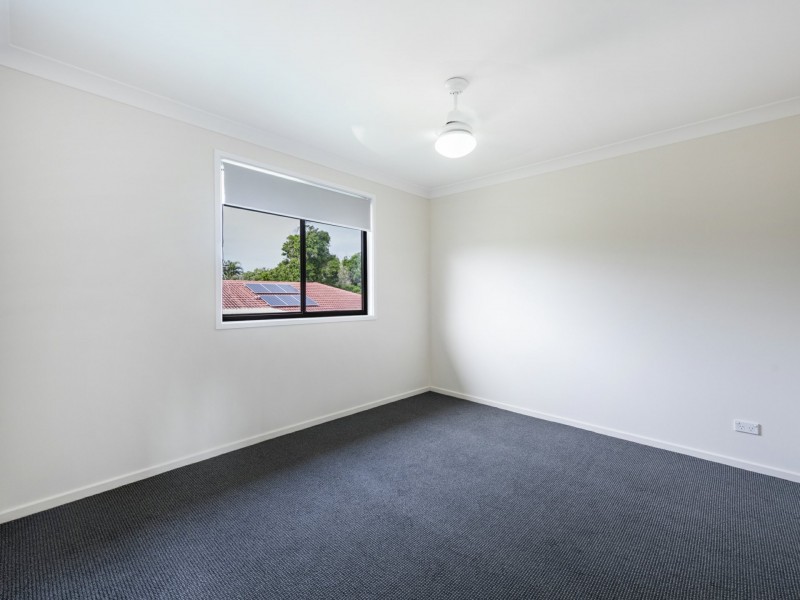 25 Ballanda Cres, Iluka NSW 2466
