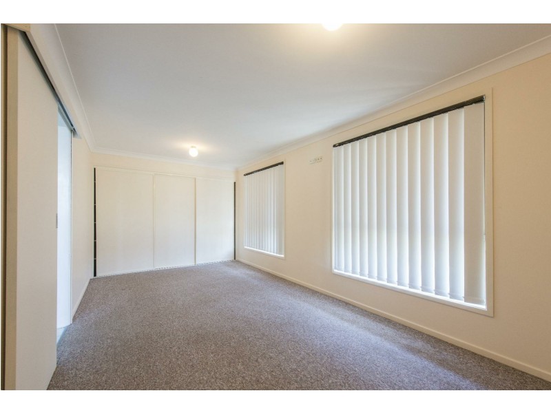 25 Ballanda Cres, Iluka NSW 2466