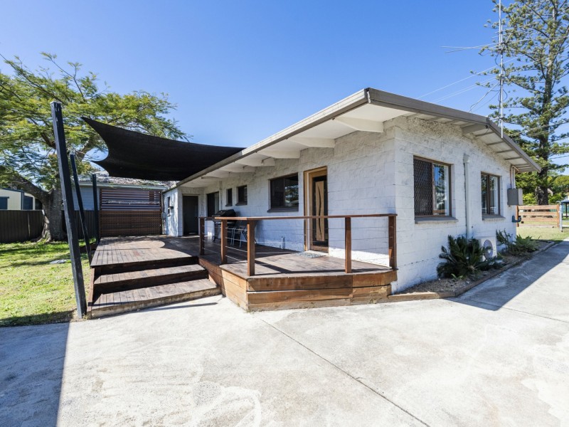 3 Loxton Avenue, Iluka NSW 2466