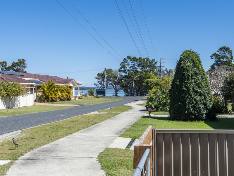 3 Loxton Avenue, Iluka NSW 2466