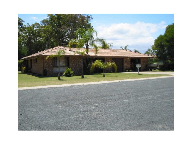 1 Sovereign Street, Iluka NSW 2466