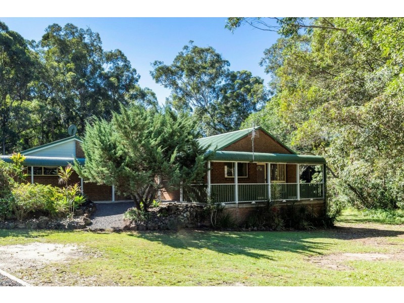 15 Emu Drive, Woombah NSW 2469