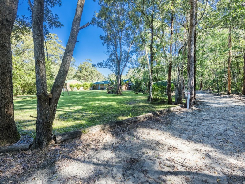 15 Emu Drive, Woombah NSW 2469