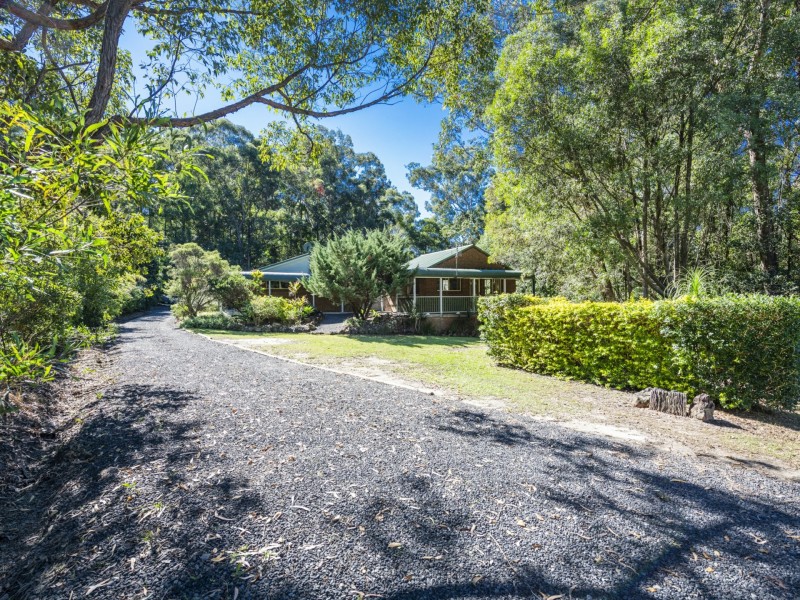 15 Emu Drive, Woombah NSW 2469