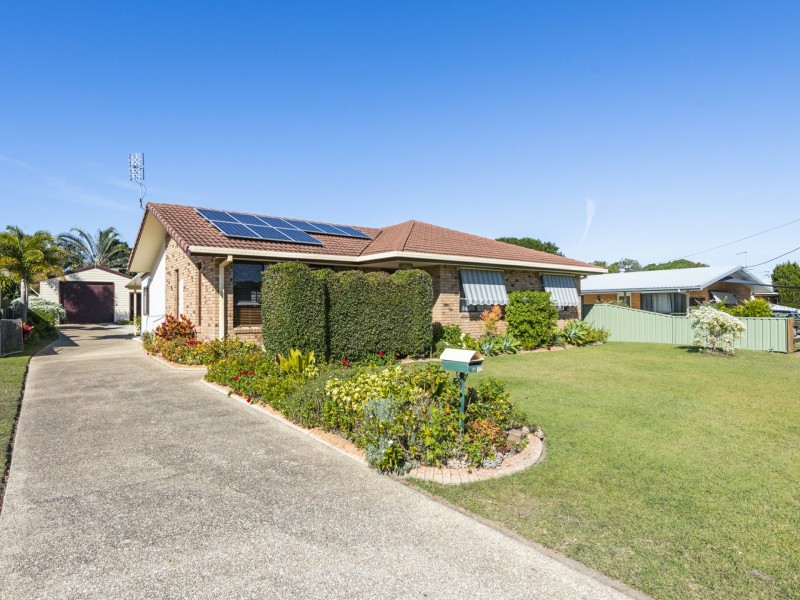 12 Micalo Street, Iluka NSW 2466