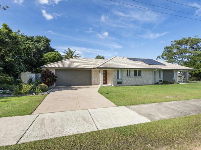 7 Hickey Street, Iluka NSW 2466