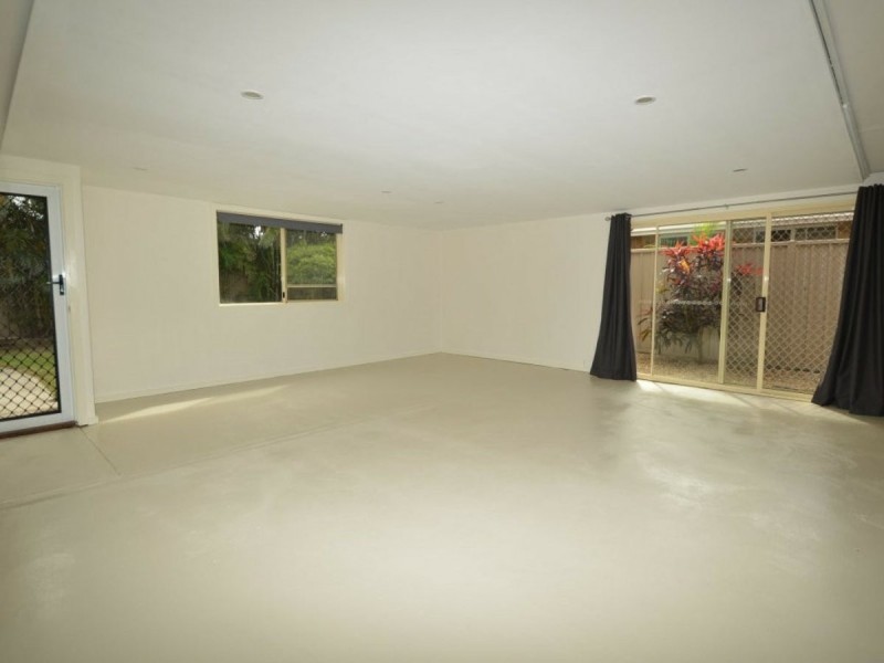 11 Heron Court, Yamba NSW 2464