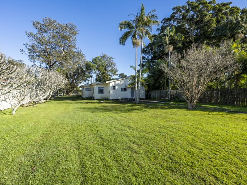 28 Marandowie Drive, Iluka NSW 2466