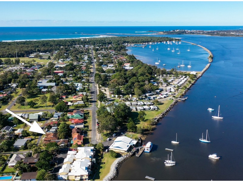 4/2 Riverview Street, Iluka NSW 2466