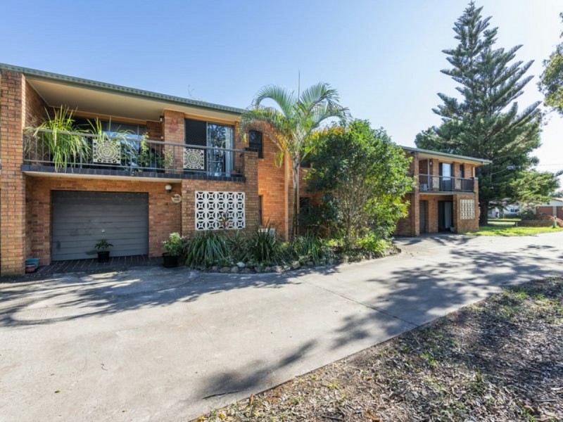 3/6 Angourie Street, Iluka NSW 2466