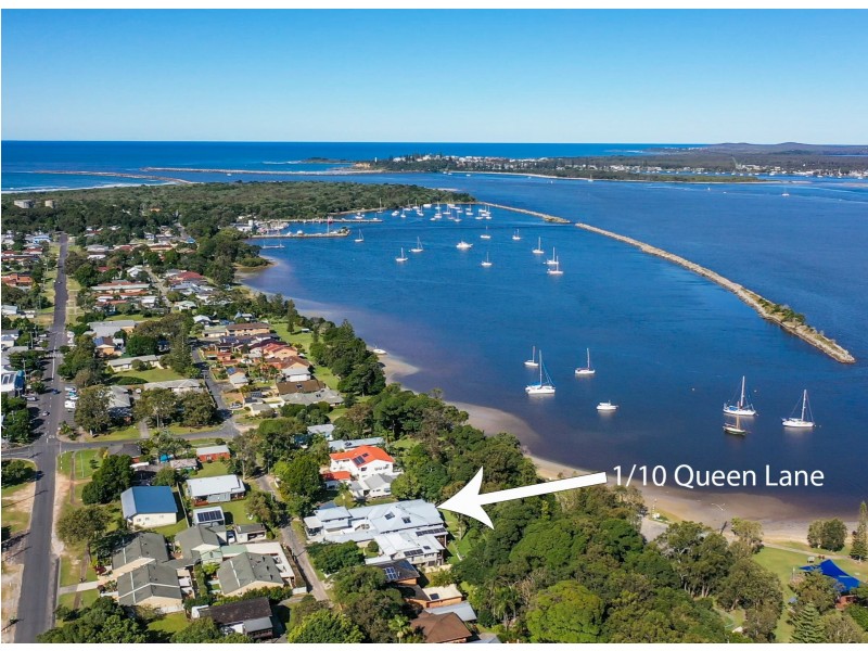 1/10 Queen Lane, Iluka NSW 2466