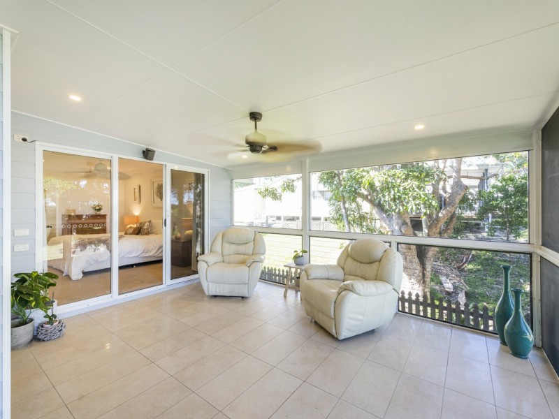 1/10 Queen Lane, Iluka NSW 2466