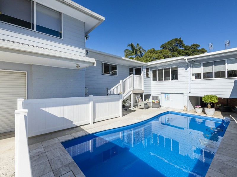 1/10 Queen Lane, Iluka NSW 2466