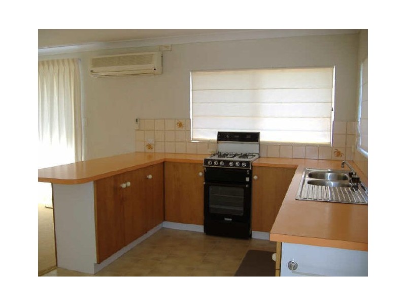 28 Ballanda Crescent, Iluka NSW 2466