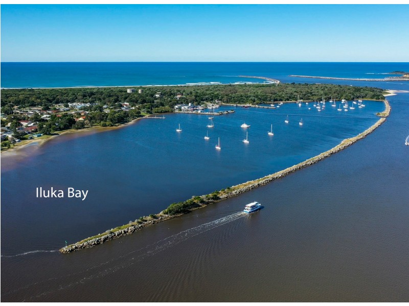 2/10 Queen Lane, Iluka NSW 2466