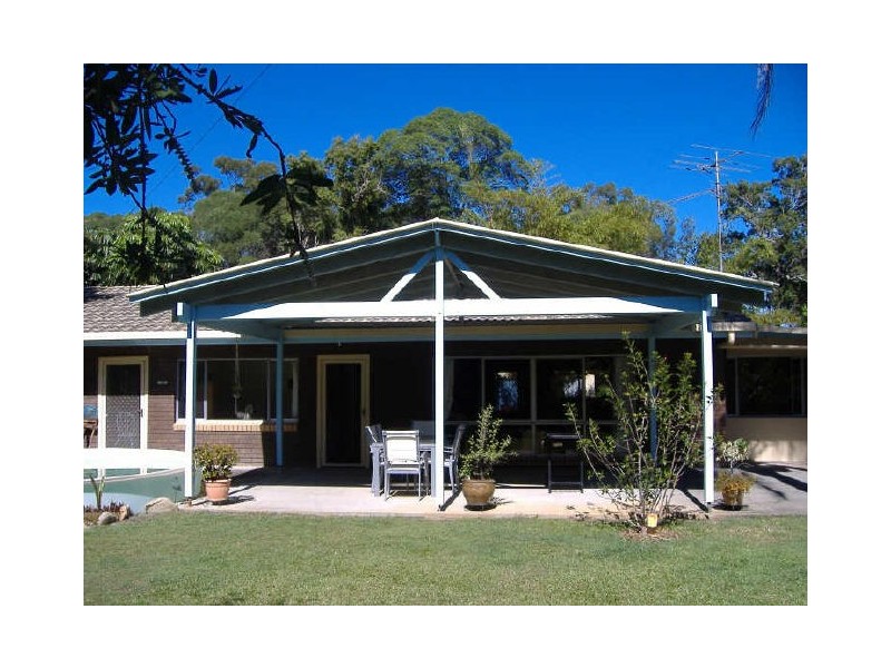 11 Middle Street,, Woombah NSW 2469