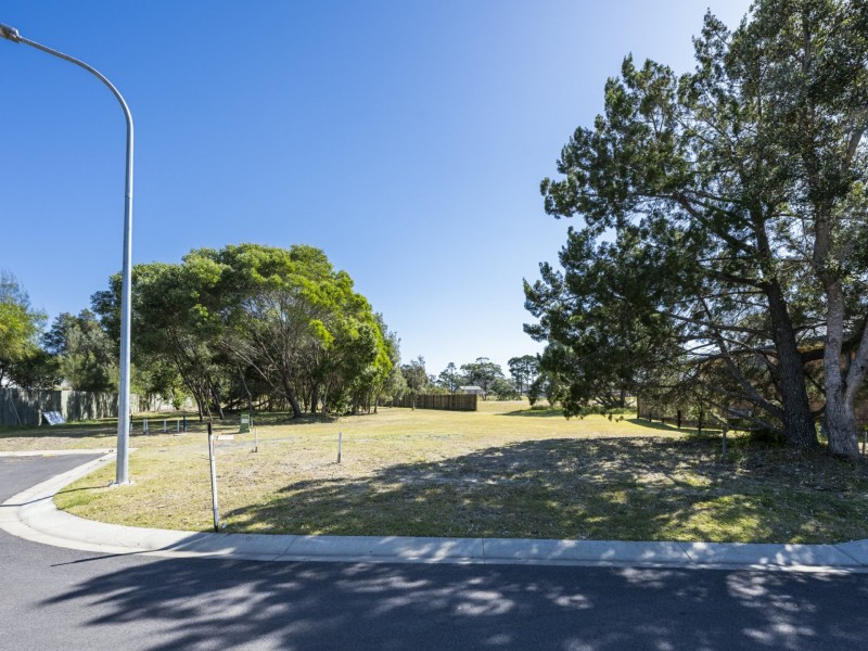 9 Gundaroo Cres, Iluka NSW 2466