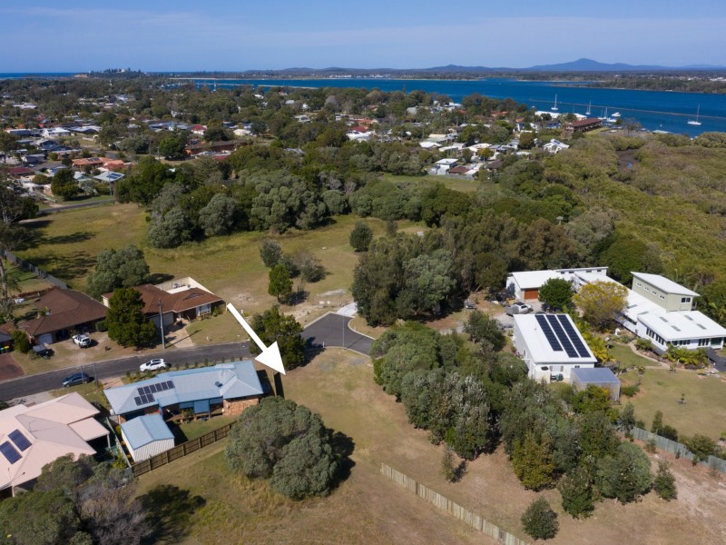 9 Gundaroo Cres, Iluka NSW 2466