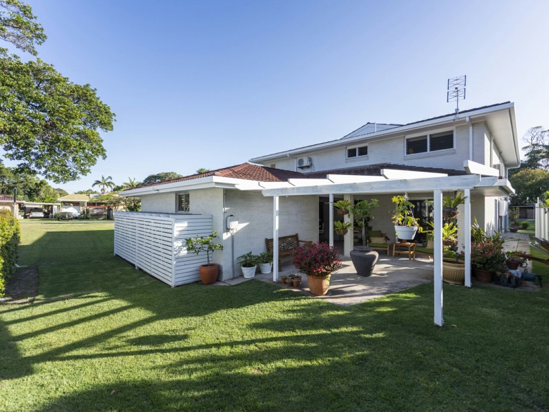 11 Charles Street, Iluka NSW 2466