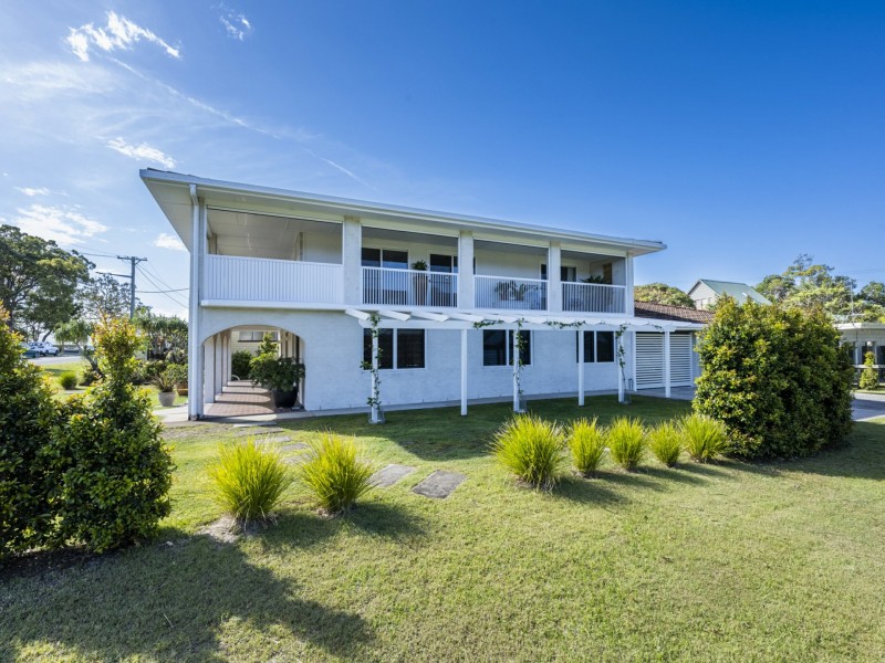 11 Charles Street, Iluka NSW 2466