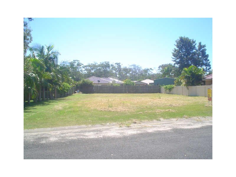 33 Melville Street, Iluka NSW 2466