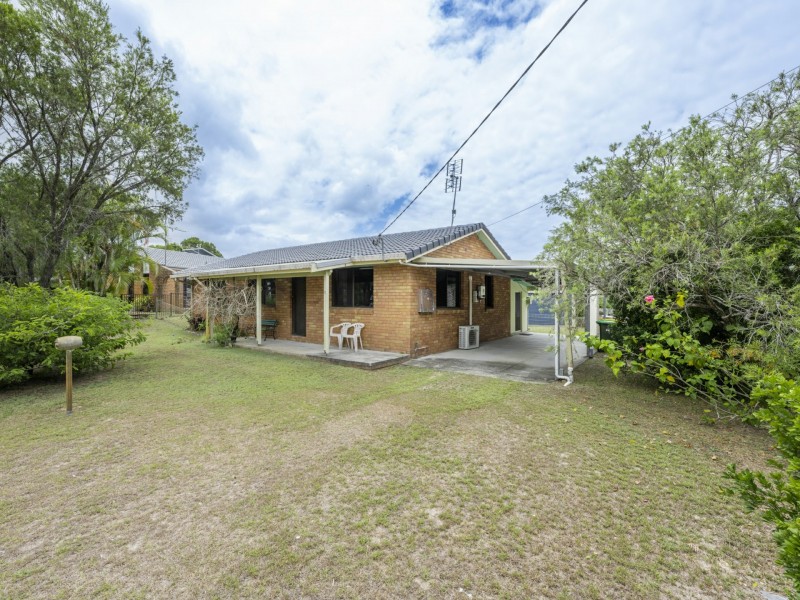 4 Cypress Close, Iluka NSW 2466