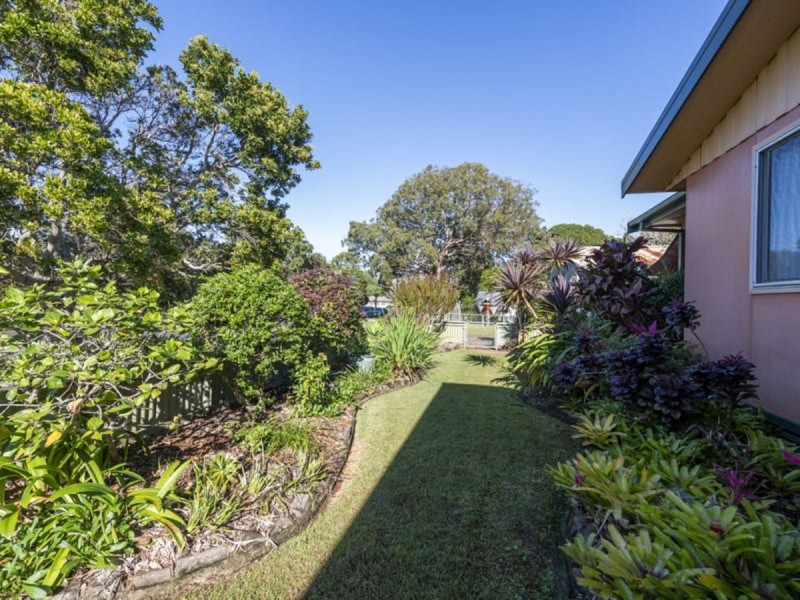 18 Long Street, Iluka NSW 2466