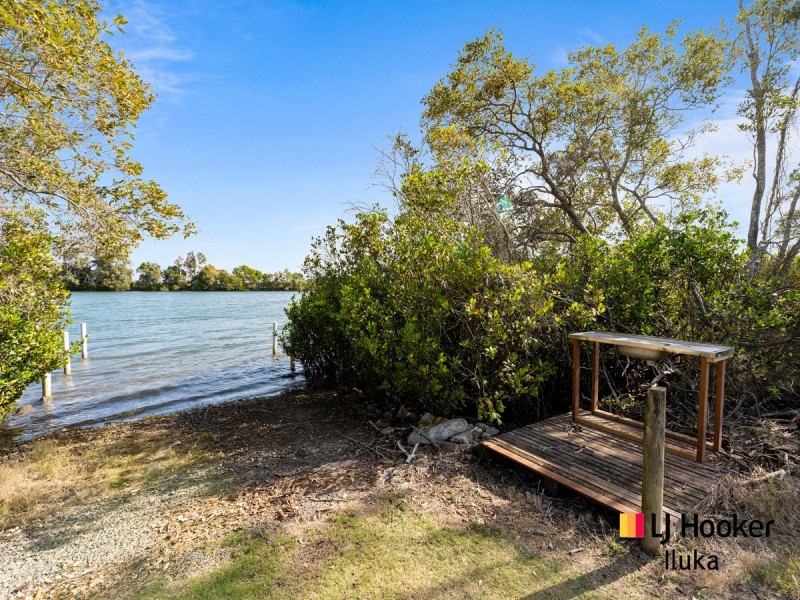 24 River Lane, Woombah NSW 2469