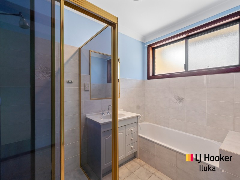 2/40 Ballanda Crescent, Iluka NSW 2466