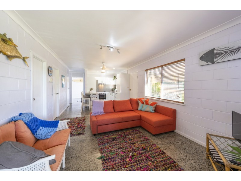 2/25 Duke Street, Iluka NSW 2466