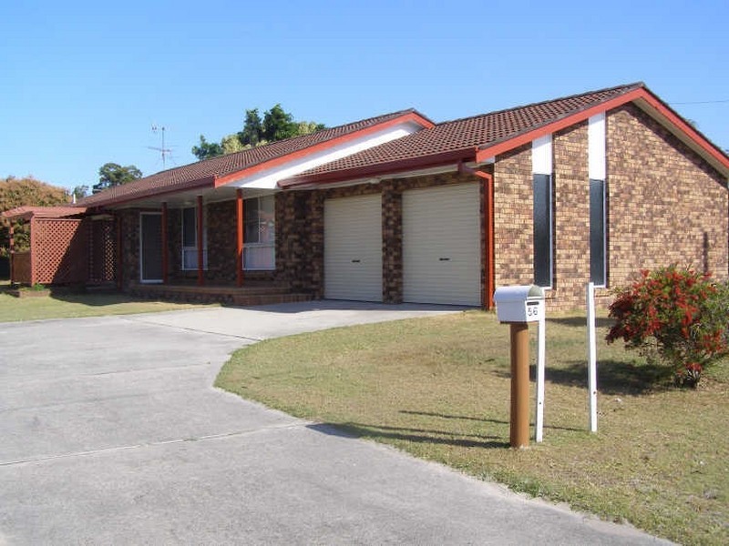 56 Ballanda Crescent, Iluka NSW 2466