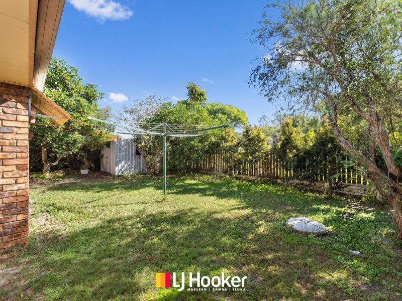 1/33 Ballanda Crescent, Iluka NSW 2466