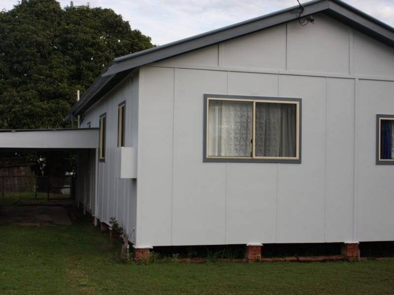 25 McLachlan Street, Maclean NSW 2463