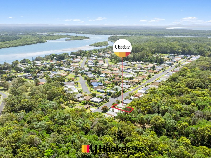 6 Sovereign Street, Iluka NSW 2466