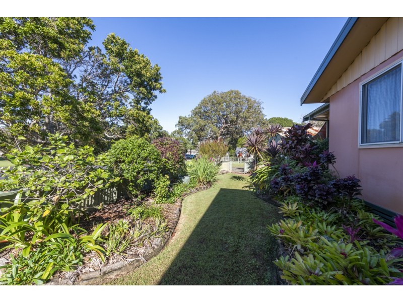 18 Long Street, Iluka NSW 2466