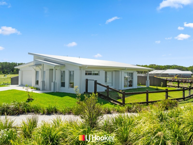 6 Laurie Drive, Iluka NSW 2466