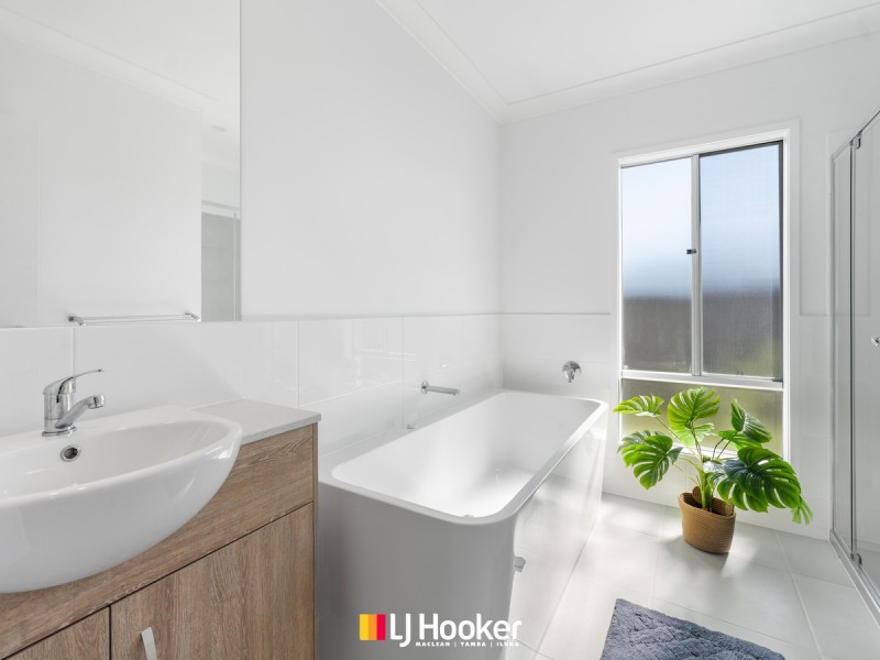 6 Laurie Drive, Iluka NSW 2466