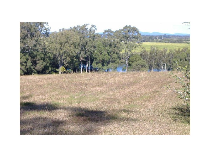 304 Iluka Road, Woombah NSW 2469