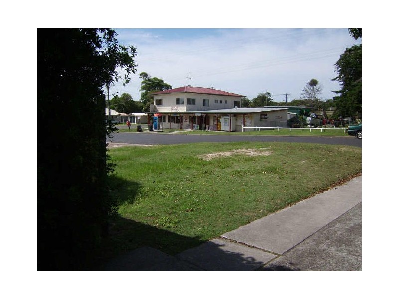 2/94 Charles Street, Iluka NSW 2466