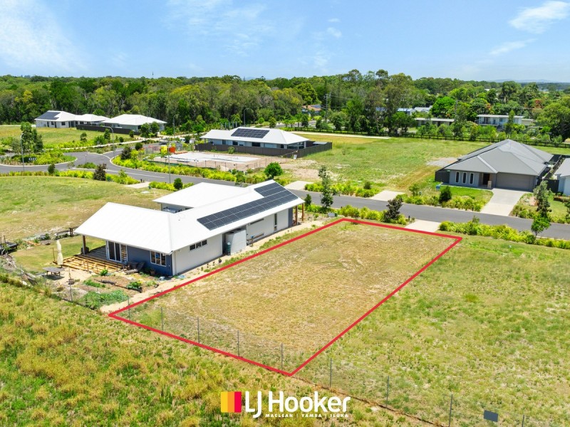 8 Yaegl Crescent, Iluka NSW 2466