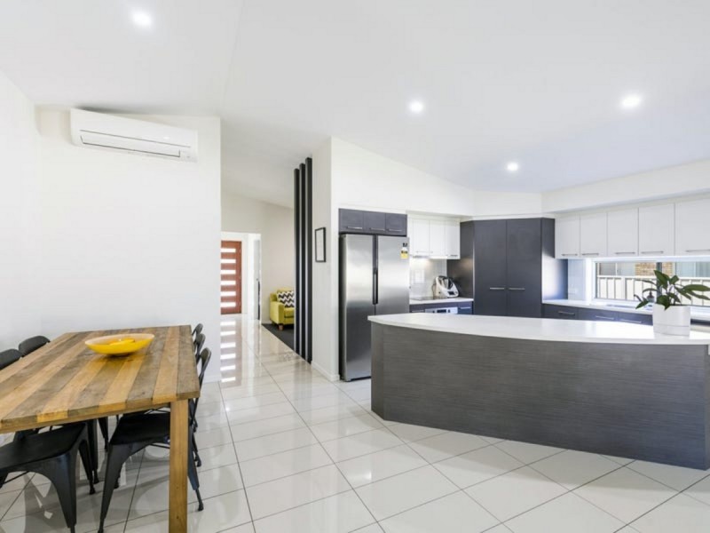 12 Melville Street, Iluka NSW 2466