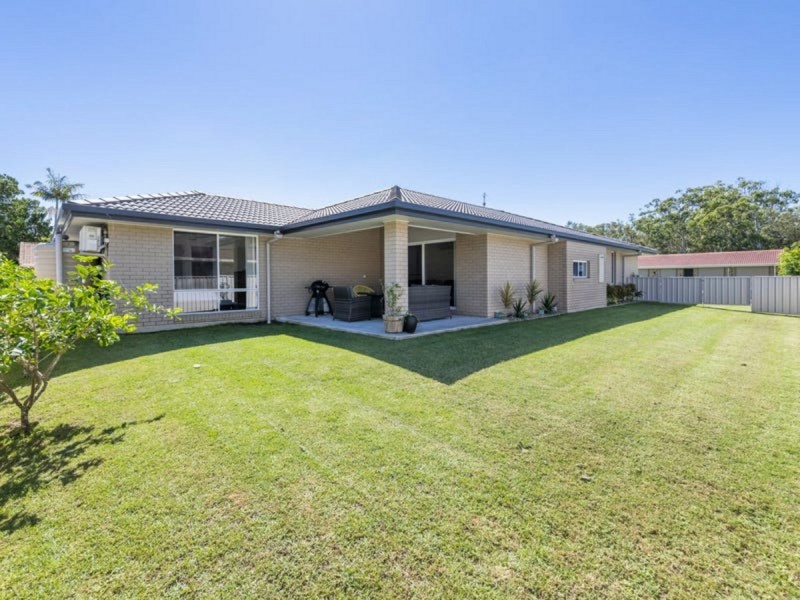 12 Melville Street, Iluka NSW 2466