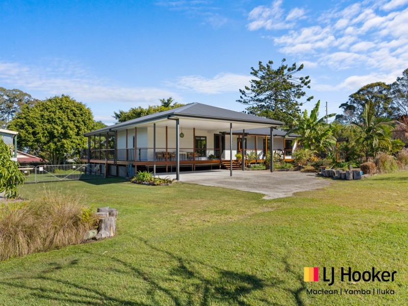 41 Adams Street, Woombah NSW 2469