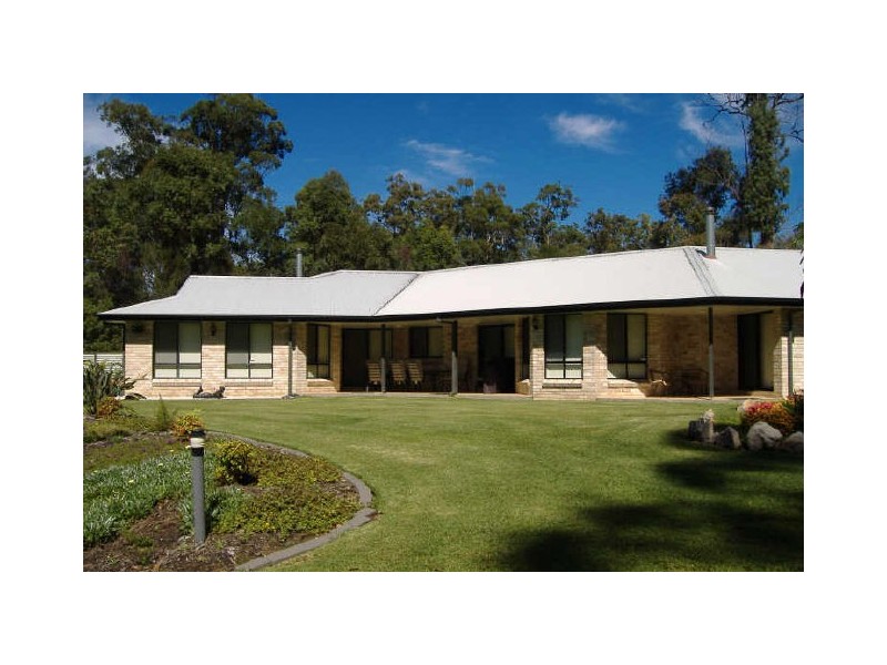 40 Gumhill Drive, Woombah NSW 2469