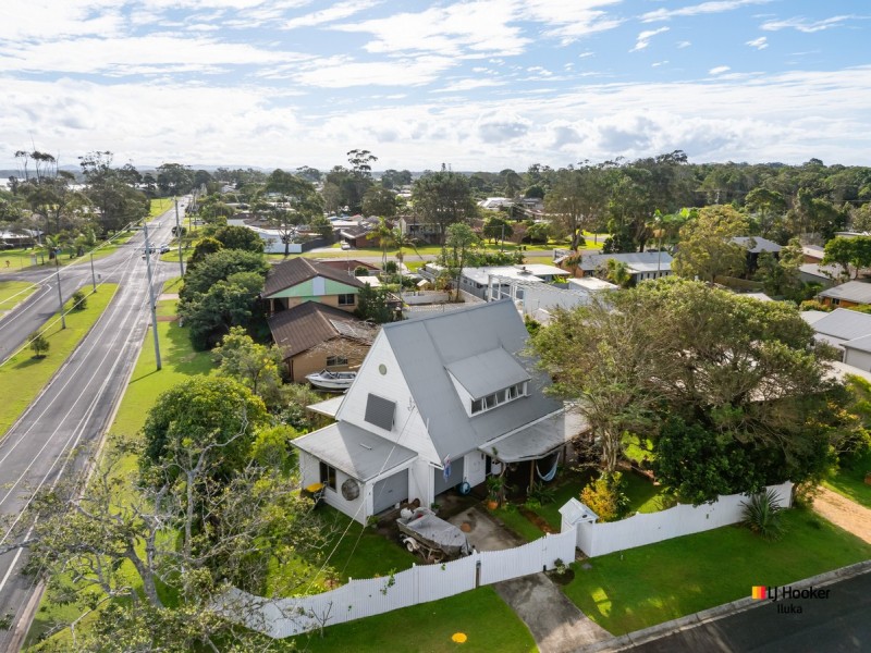 19 Hammond Street, Iluka NSW 2466