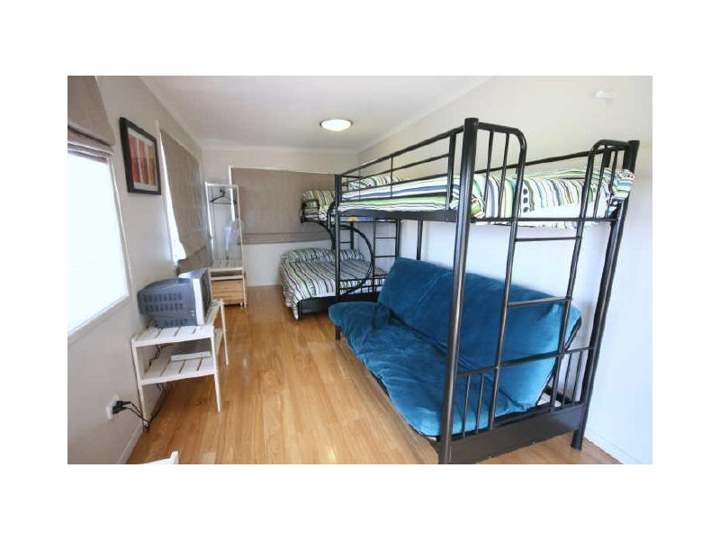 17 Loxton Avenue, Iluka NSW 2466