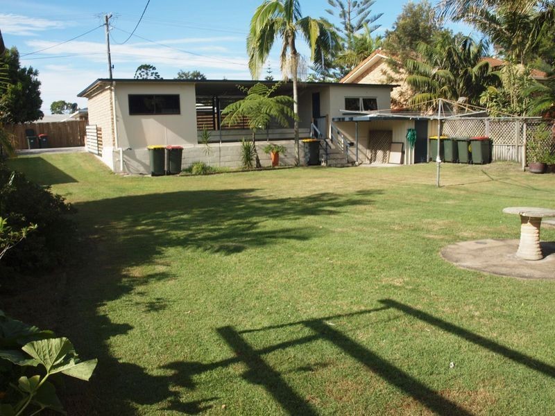 24 Queen Lane, Iluka NSW 2466