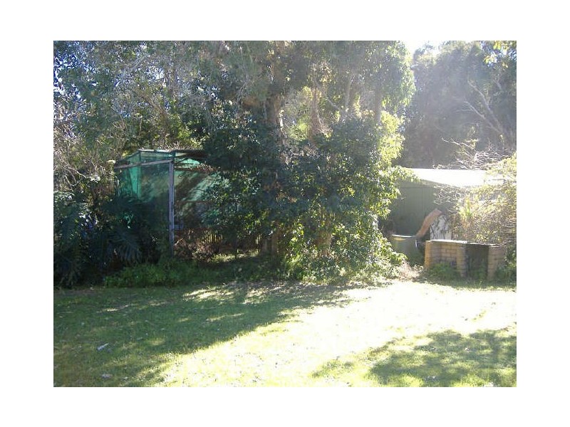 27 Hammond Street, Iluka NSW 2466